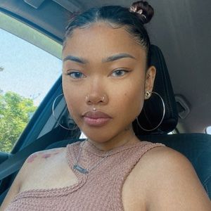 Meet your Posher, Christen